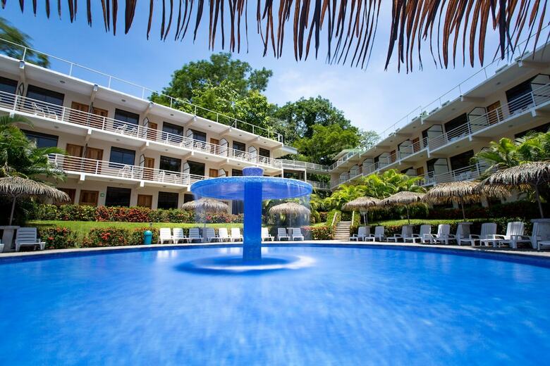 Hotel Arenas En Punta Leona