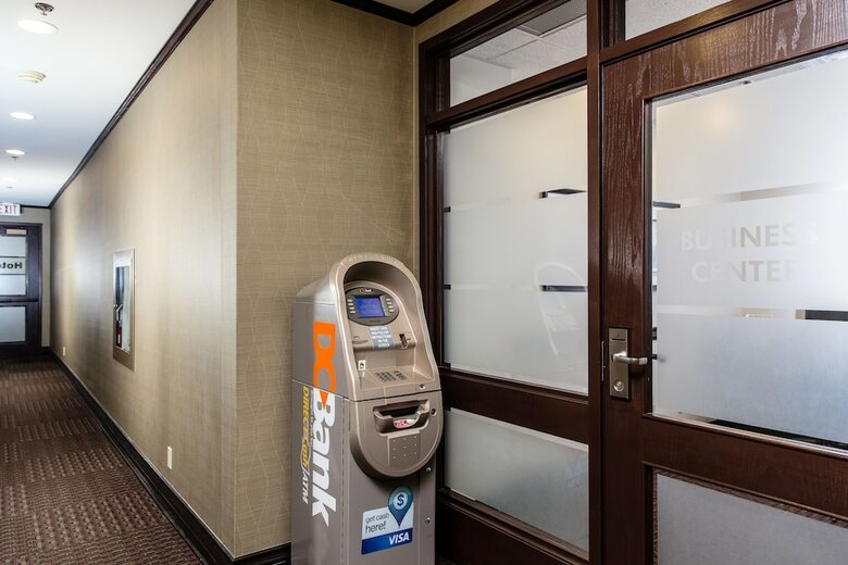 Campus Tower Suite Hotel