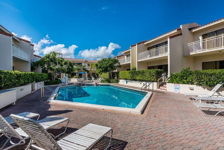 Ventura At Boca Raton By Capital Vacations