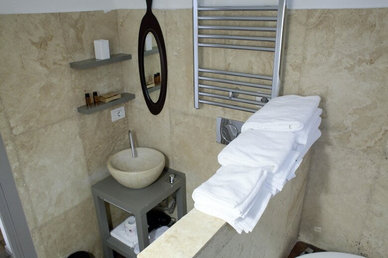 Piazza Farnese Luxury Suites