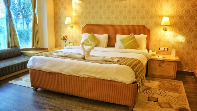 Dee Marks Hotel & Resorts