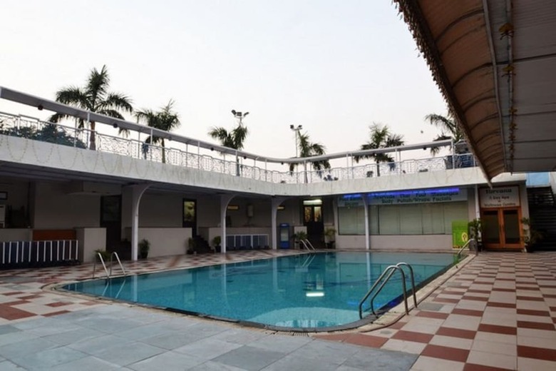 Dee Marks Hotel & Resorts