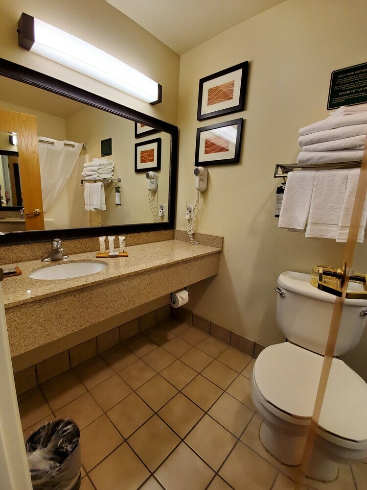 Hotel Country Inn & Suites By Radisson, Bend, Or