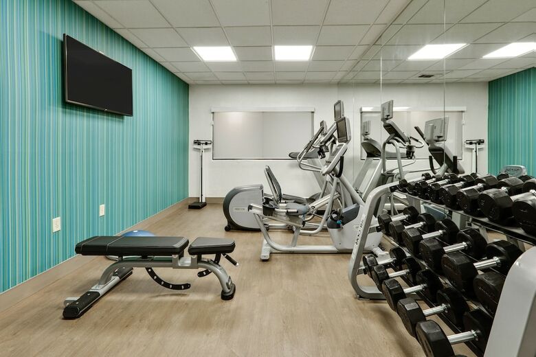 Holiday Inn Express Hotel & Suites Duncanville