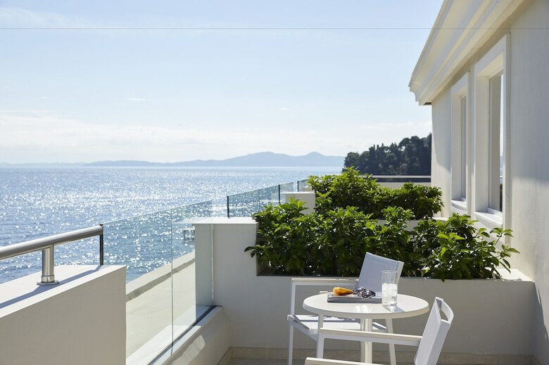 Mayor Mon Repos Palace ?art Hotel?-adults Only