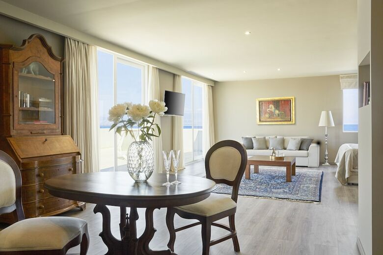 Mayor Mon Repos Palace ?art Hotel?-adults Only