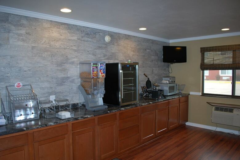 Motel Super 8 By Wyndham Eau Claire Wi