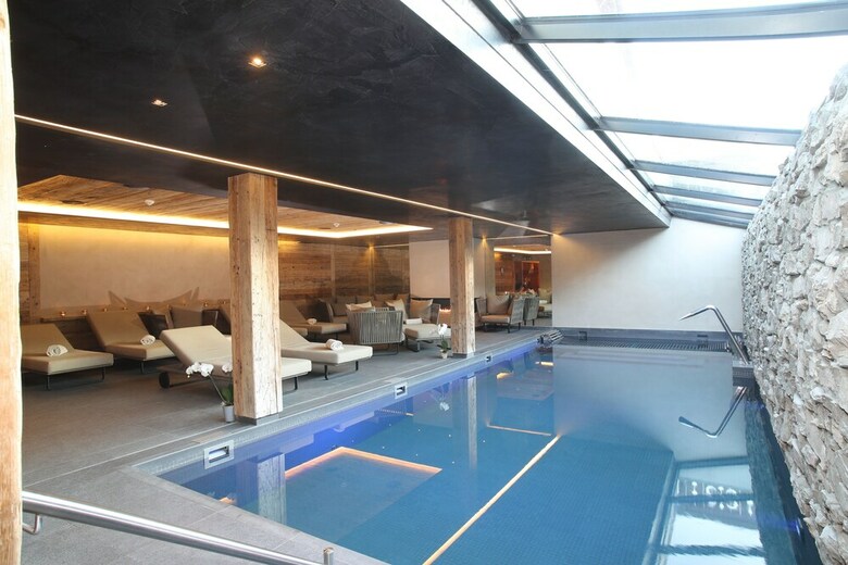 Hotel De Rougemont & Spa