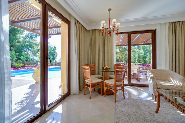 Aegean Melathron Thalasso Spa Hotel