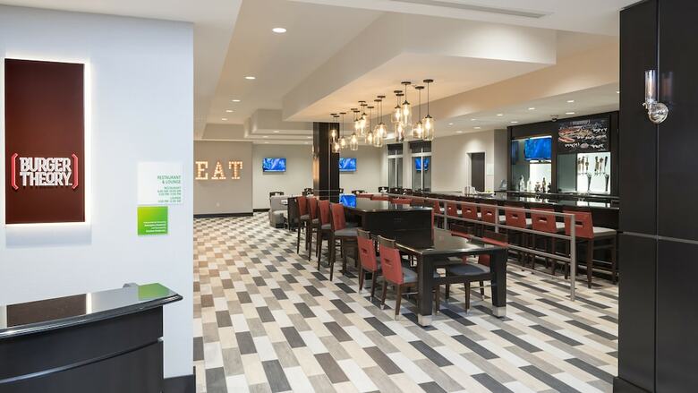 Hotel Holiday Inn Indianapolis Airport