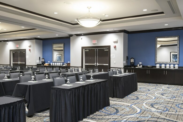 Hotel Holiday Inn Indianapolis Airport