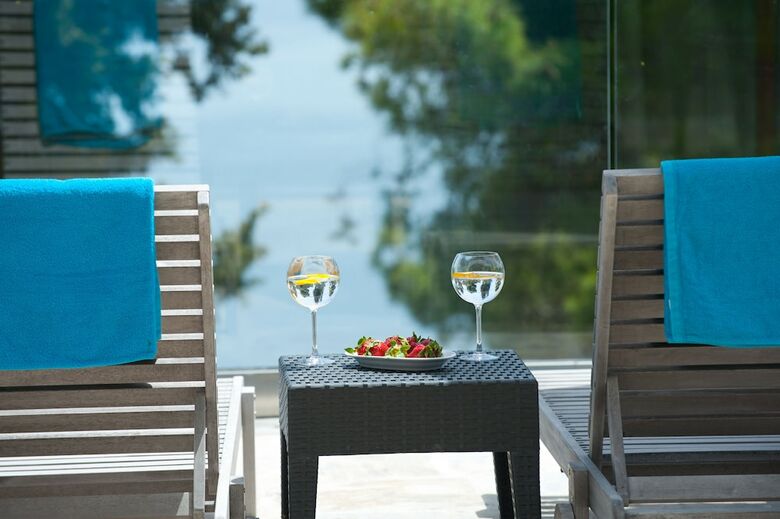 Corfu Holiday Palace Hotel