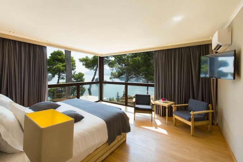 Corfu Holiday Palace Hotel