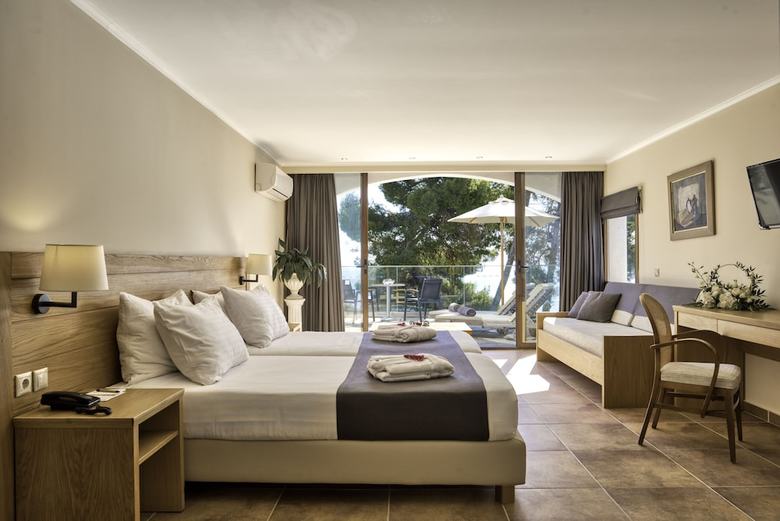 Corfu Holiday Palace Hotel