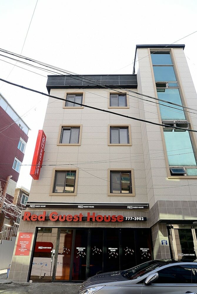 Hotel Red Guest House
