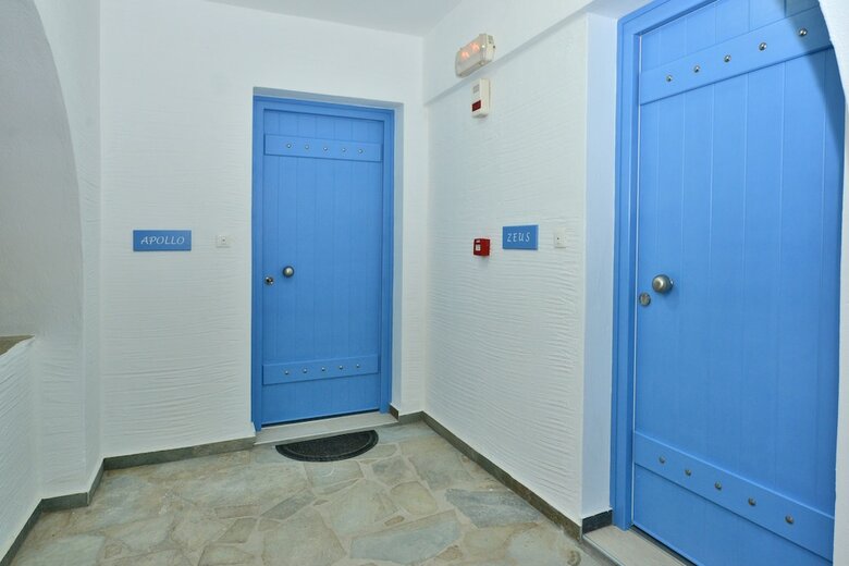 Liana Beach Hotel & Spa
