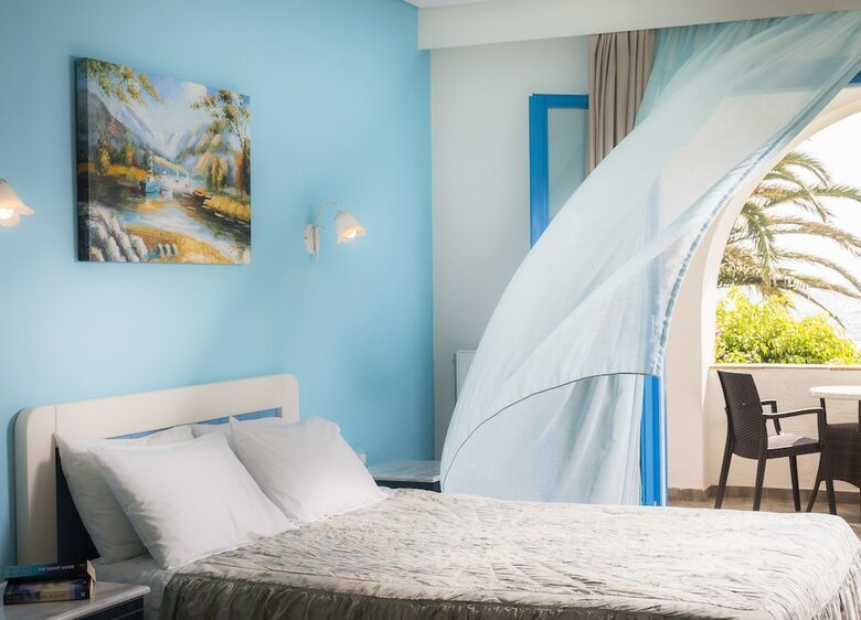 Liana Beach Hotel & Spa