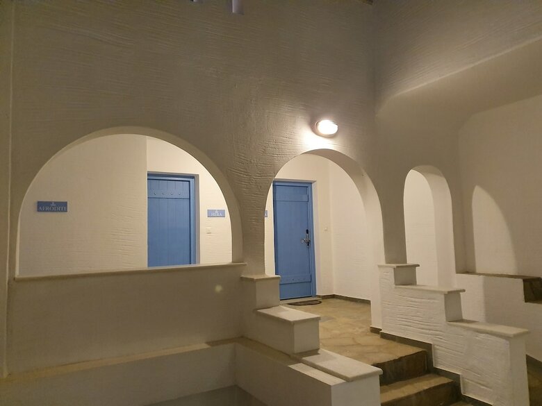 Liana Beach Hotel & Spa