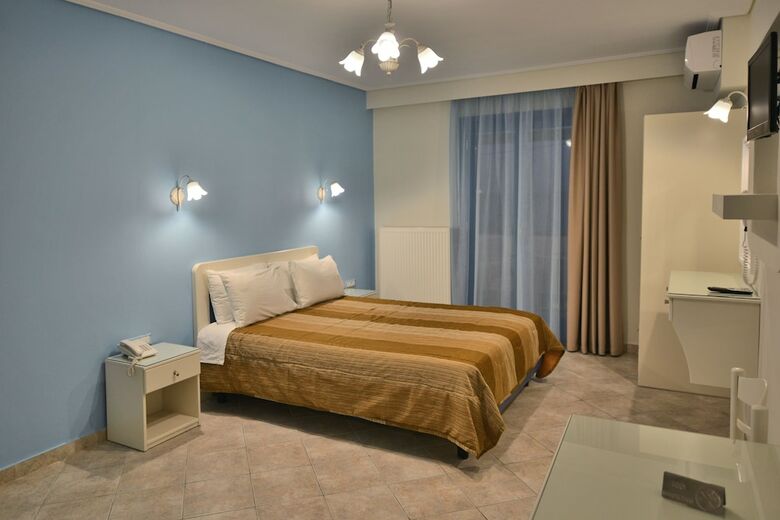 Liana Beach Hotel & Spa