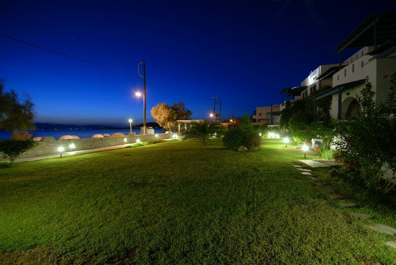 Liana Beach Hotel & Spa