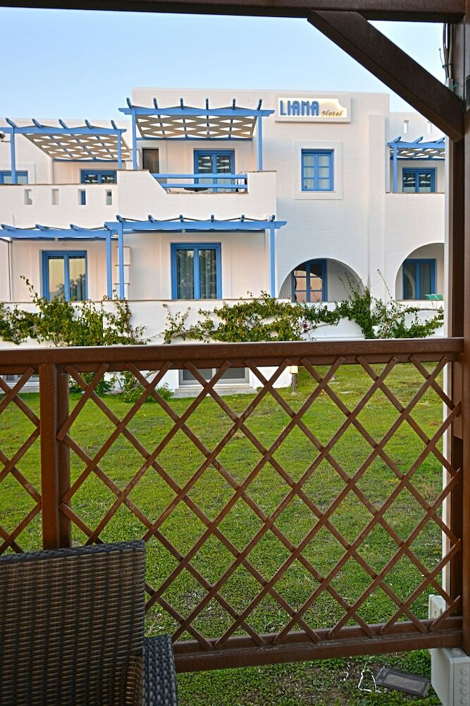 Liana Beach Hotel & Spa