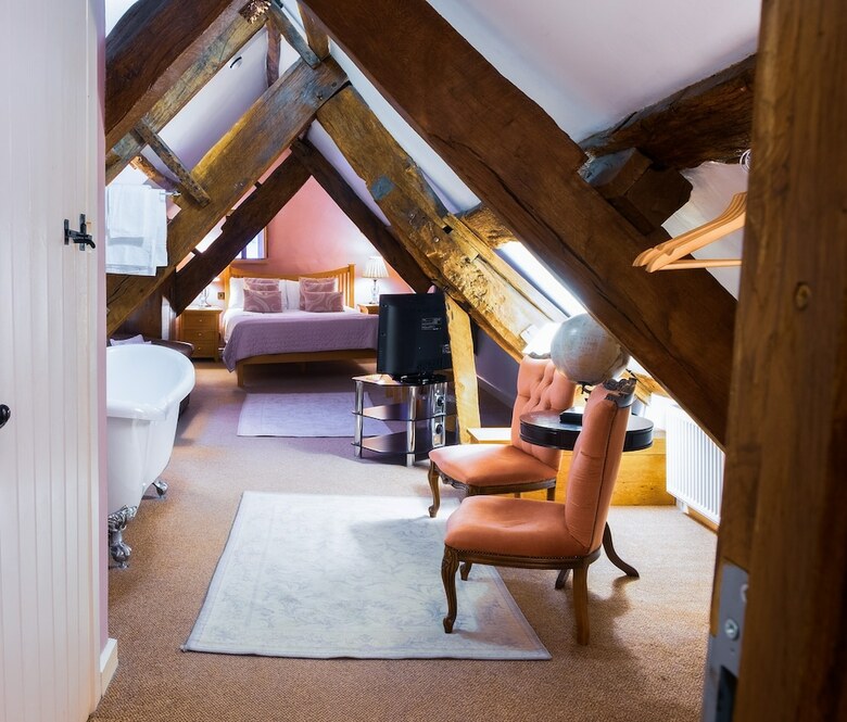 The Kings Arms Hotel