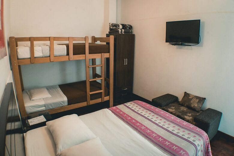 Hostal Albergue Verde