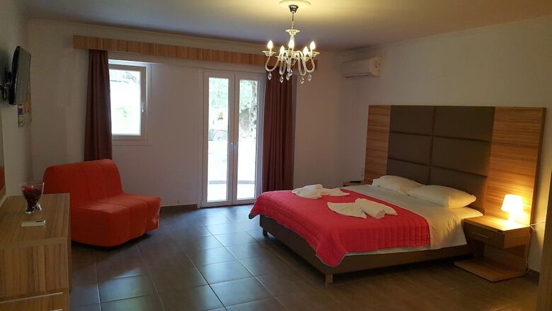 Hotel Oasis Exclusive