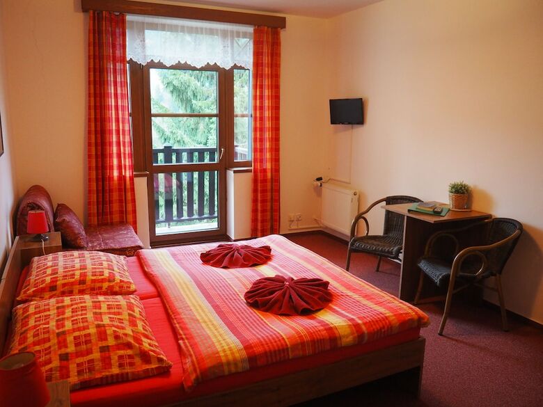 Hotel Pension Bor?vka