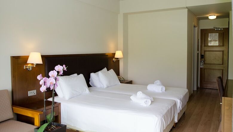 Rodon Hotel And Resort