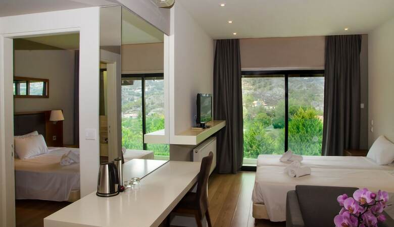 Rodon Hotel And Resort