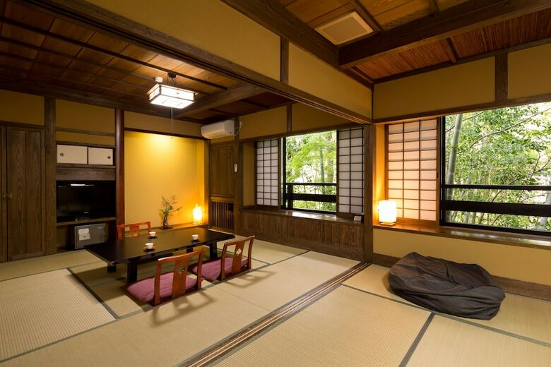 Kurokawa Onsen Ryokan Wakaba
