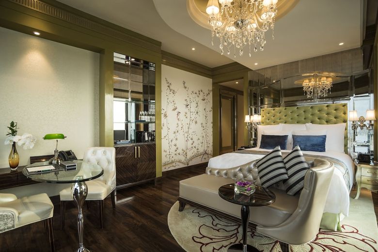 Hotel The Reverie Saigon