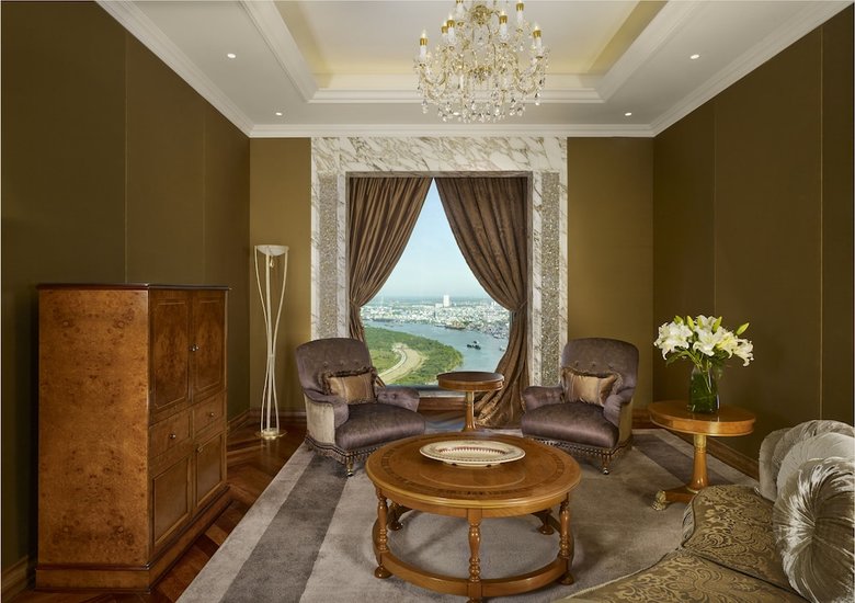 Hotel The Reverie Saigon
