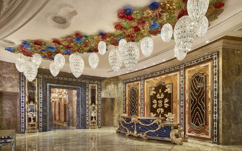 Hotel The Reverie Saigon