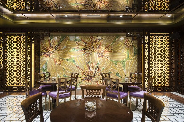 Hotel The Reverie Saigon