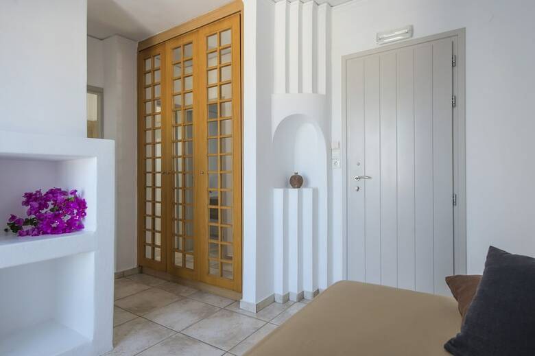 Hotel Kanale's Rooms And Suites