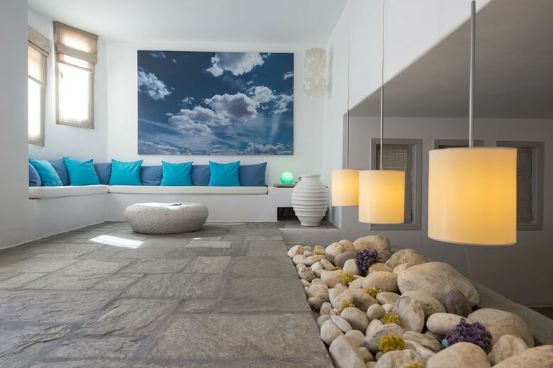 Hotel Kanale's Rooms And Suites