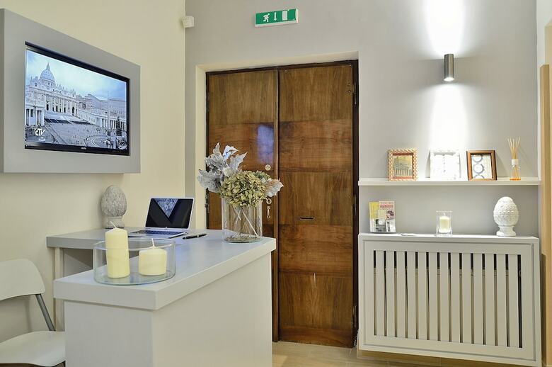 B&B 94rooms Vatican Vigliena