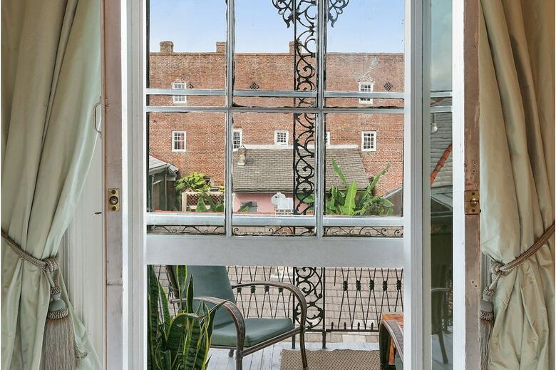 French Quarter Mansion Boutique Hotel