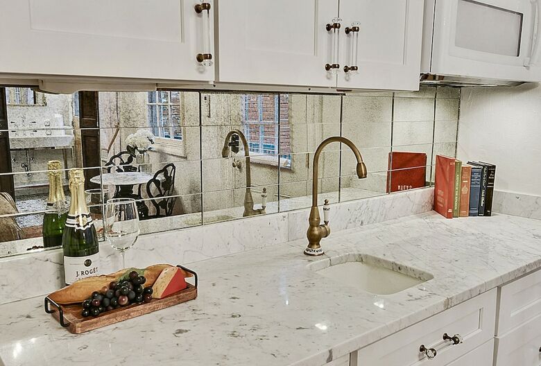 French Quarter Mansion Boutique Hotel