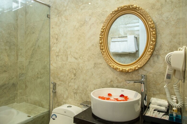 Bed & Breakfast Hoang Trinh Hotel