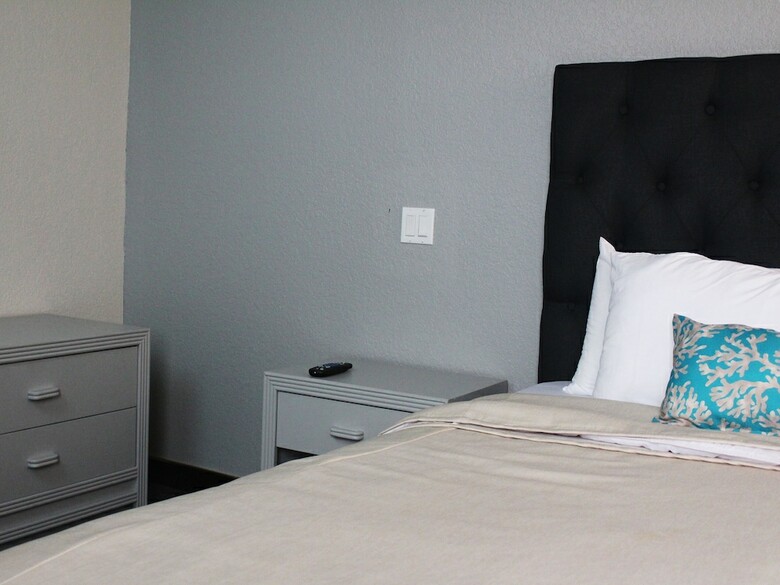 Hotel Corona Plaza