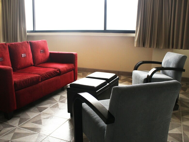 Hotel Corona Plaza