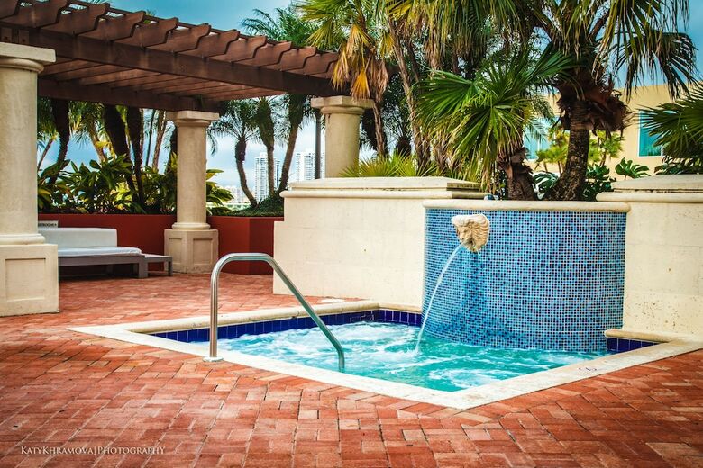 Apartamentos Best Holiday Suites