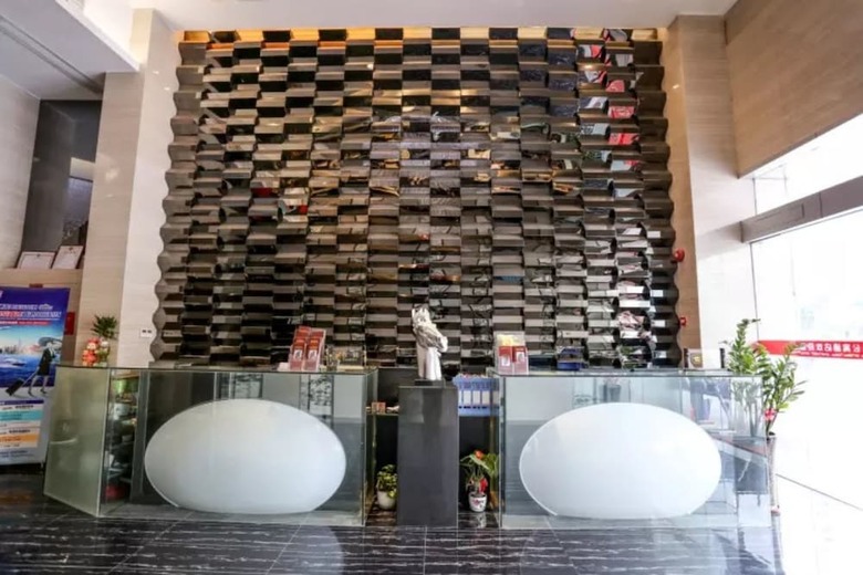 Aohua International Apartment Hotel