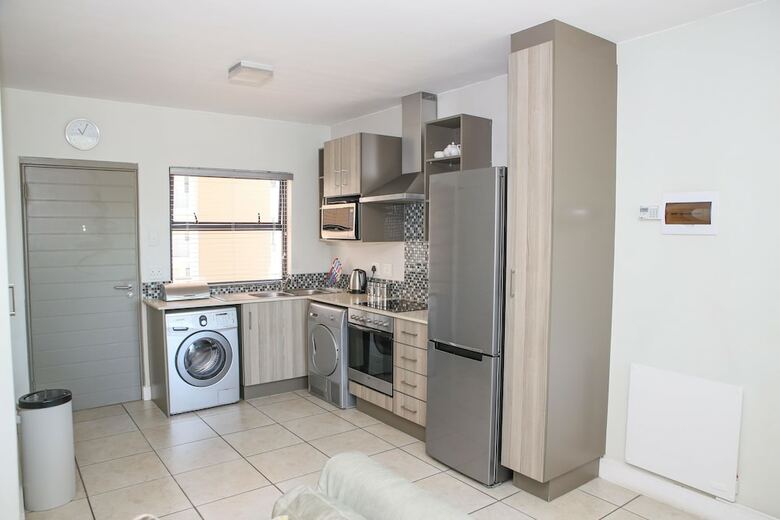 Apartamentos C.a.g The Cube