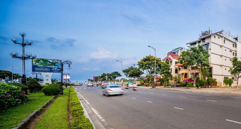 Hotel La Maison Da Nang Beach