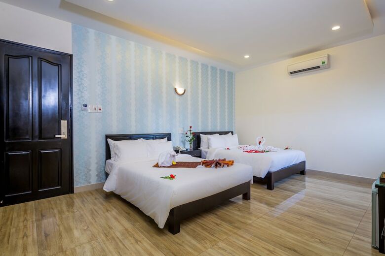 Hotel La Maison Da Nang Beach