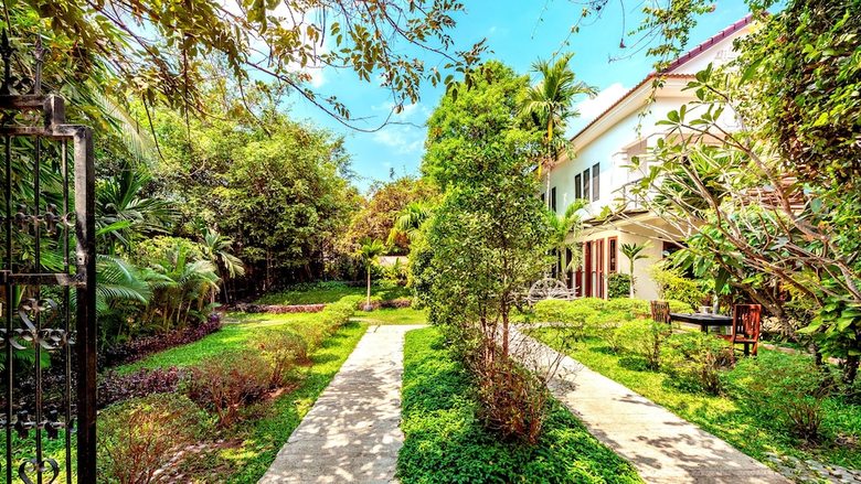 Hotel La Residence Blanc D' Angkor Siem Reap